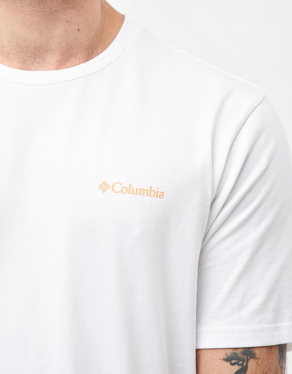 Columbia Explorers Canyon™ Back T-Shirt - White/Bearly Tribe