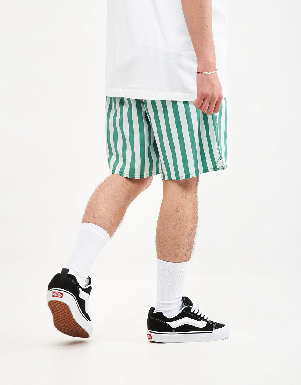 Picture Fish 17" Shorts - Lines Green Print
