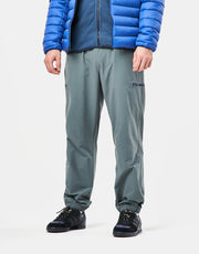 Patagonia Outdoor Everyday Pant - Nouveau Green