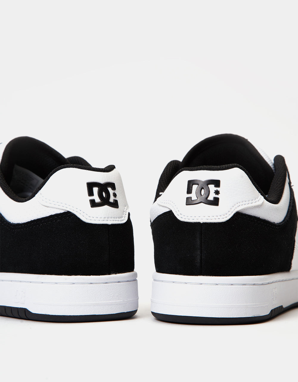 DC Manteca 4 Skate Shoes - White/Black