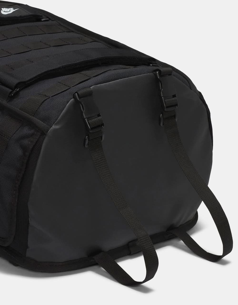 nike sb rpm skate duffle bag