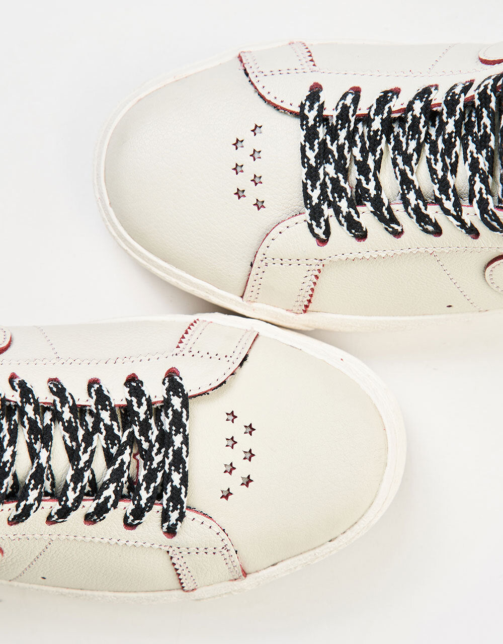 Nike SB 'Welcome Madrid' Zoom Blazer Mid QS Skate Shoes - Sail/Dark Beetroot-White