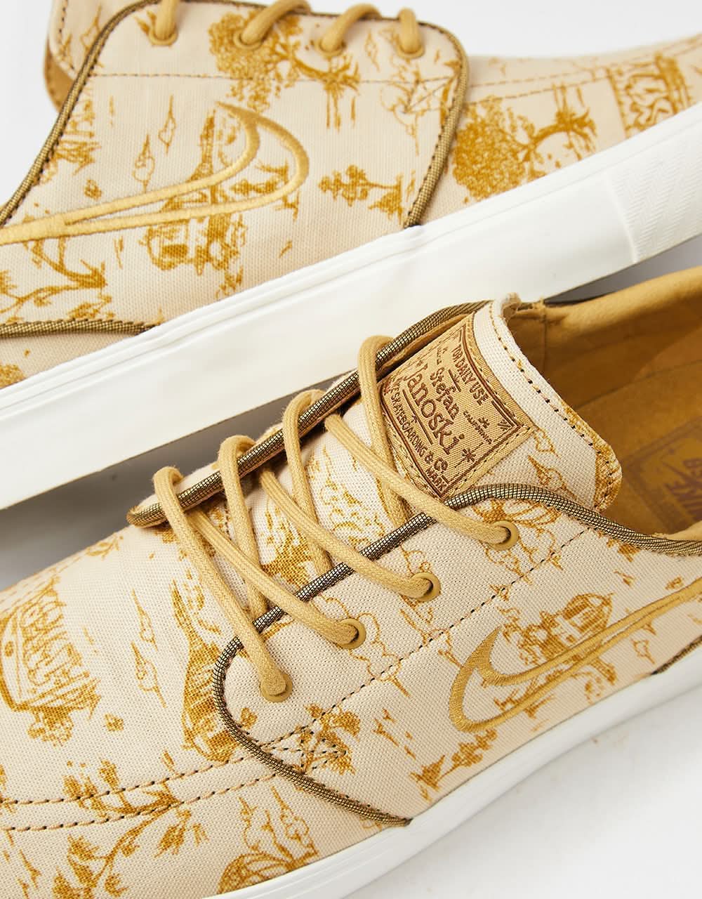 janoski lunar gold