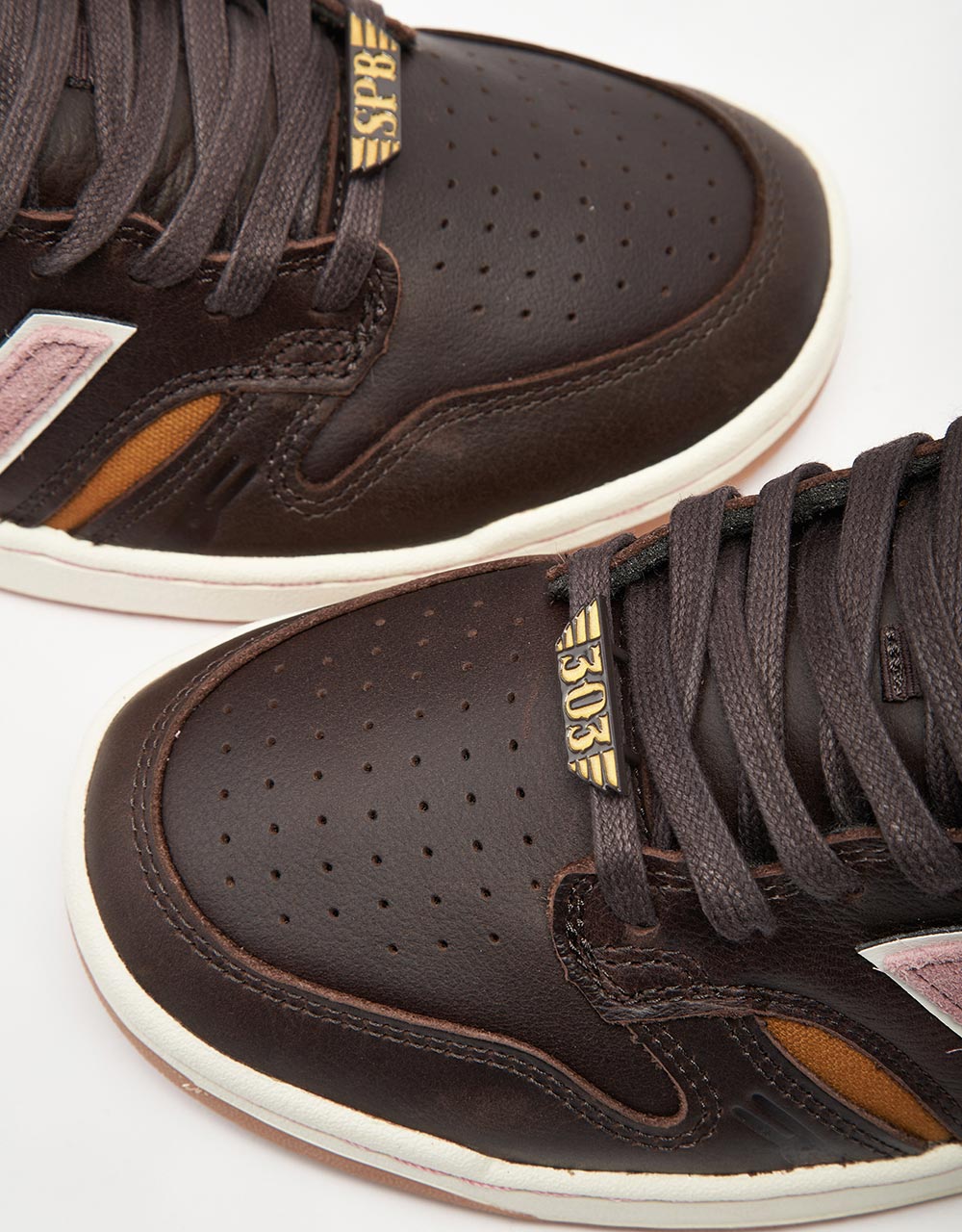 New Balance Numeric x 303 x Jeremy Fish 480 Skate Shoes - Brown/Pink