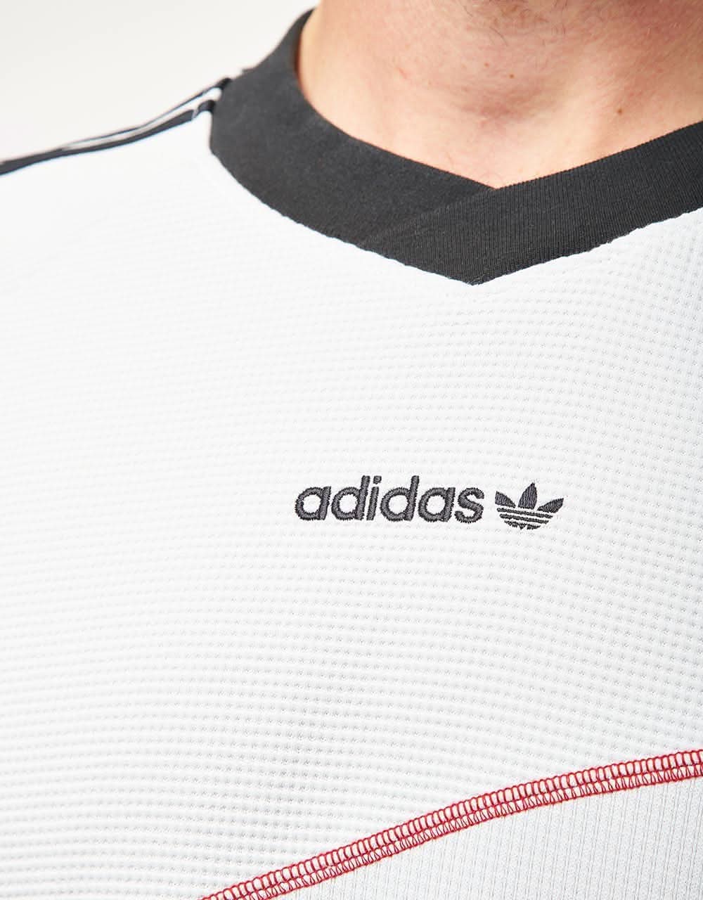 【ADIDAS】The Familia x Minnesota United FC L/S Jersey adidas x Familia x MNUFC LS Jersey Crystal White - Orchard