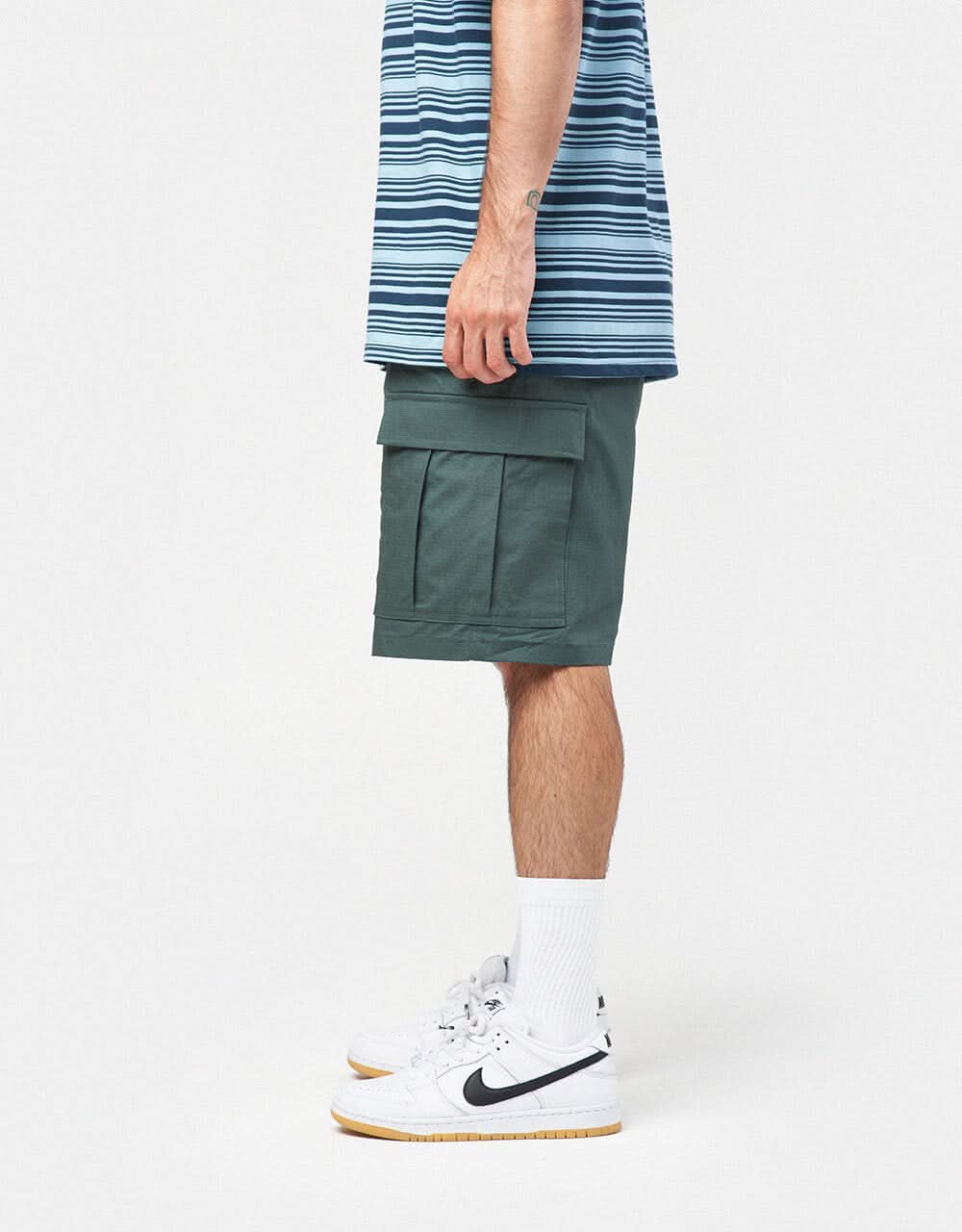 nike sb shorts green
