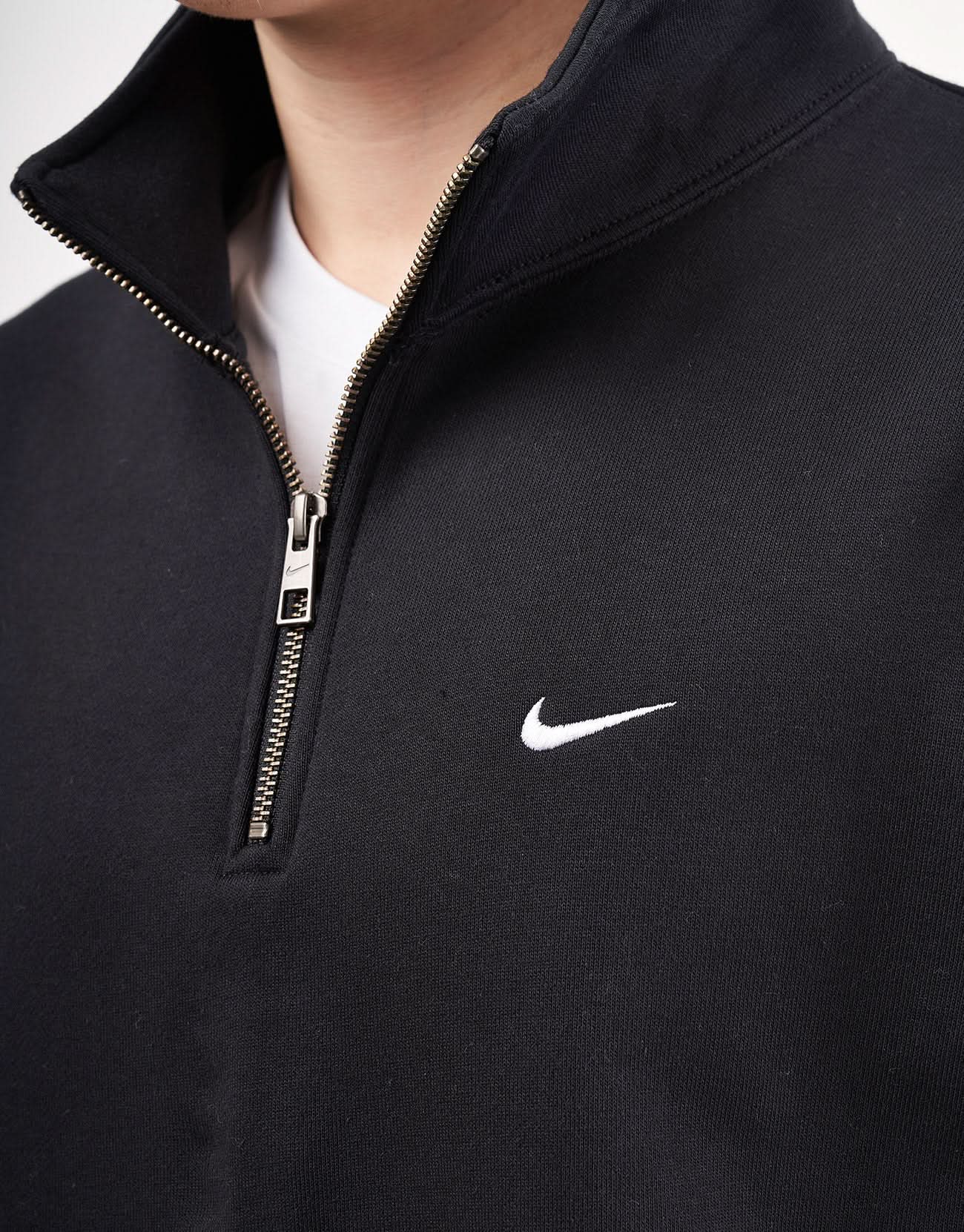 nike swoosh quarter zip