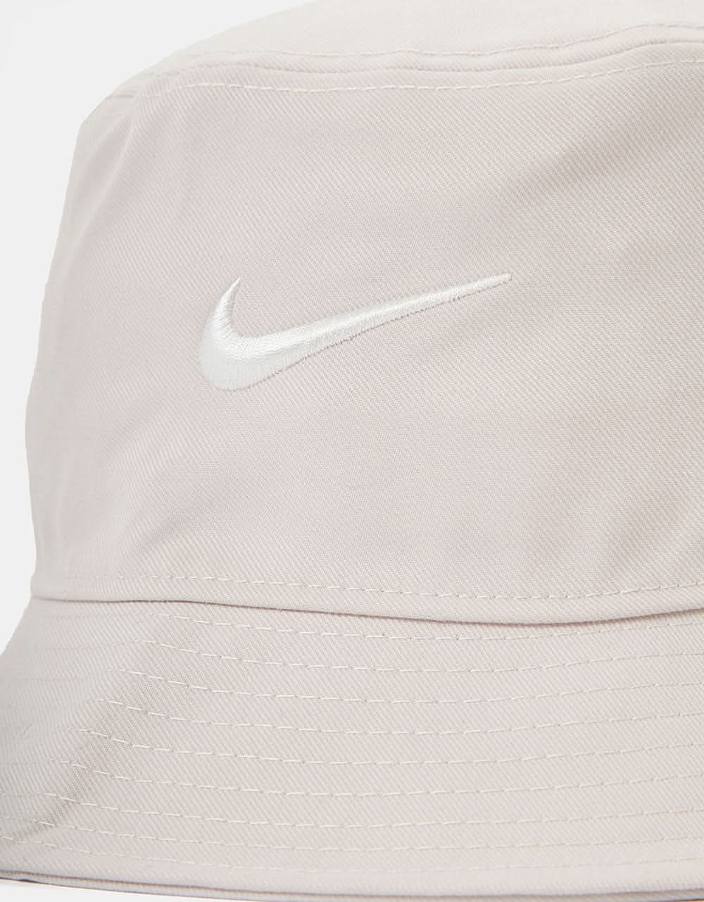 nike pelle hat