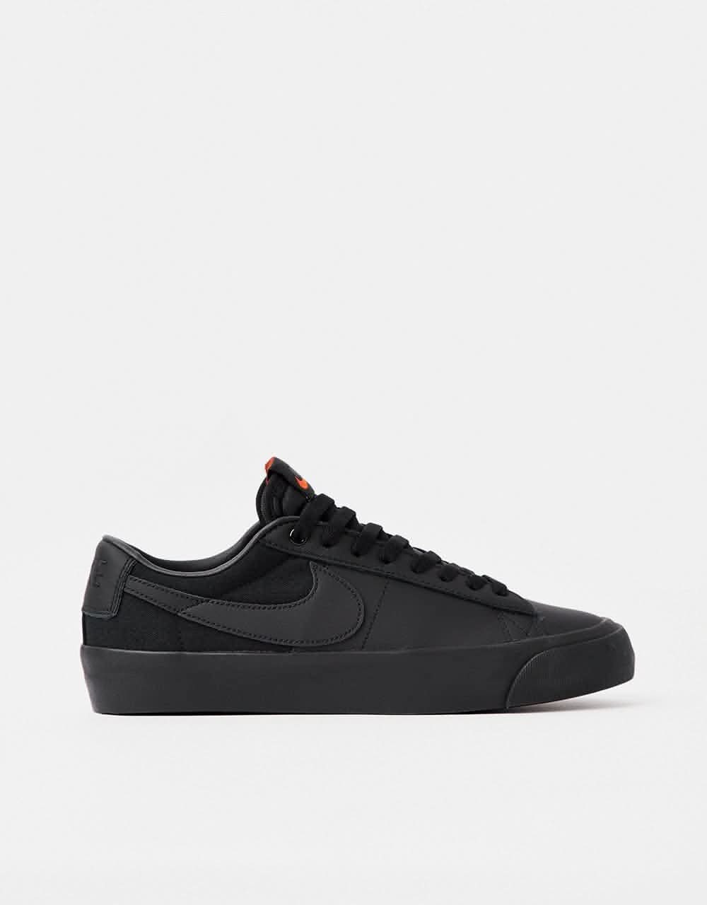 Nike SB 'Orange Label' Blazer Low Pro GT ISO Skate Shoes Black
