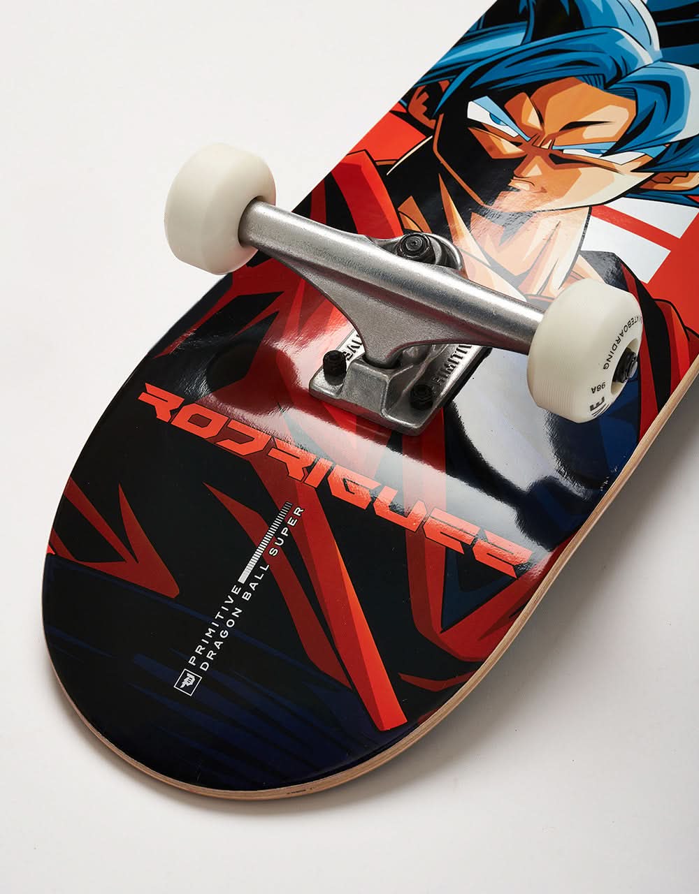 Primitive x Dragon Ball Z スケボー　ドラゴンボール 世界的トップスケーターP-RODが手掛ける「プリミティブスケート