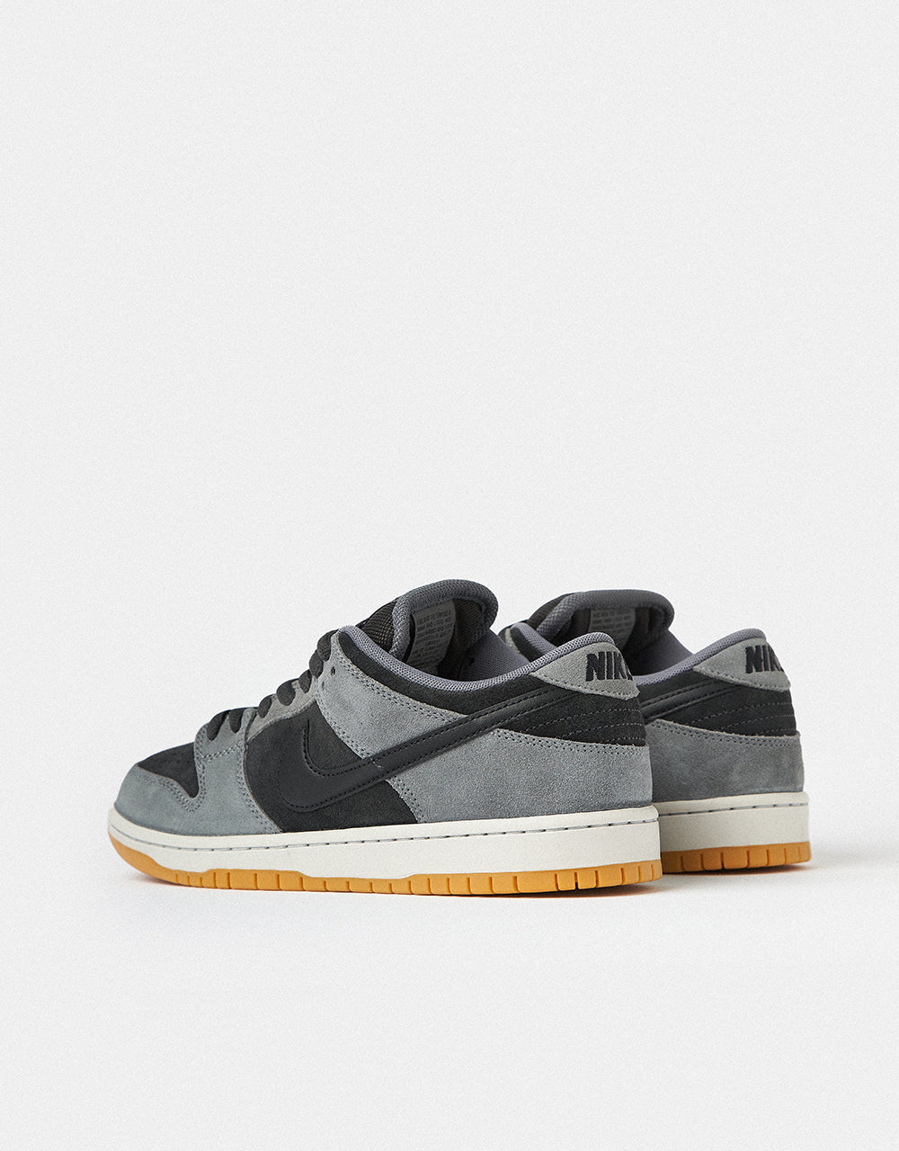 nike dunks smoke grey