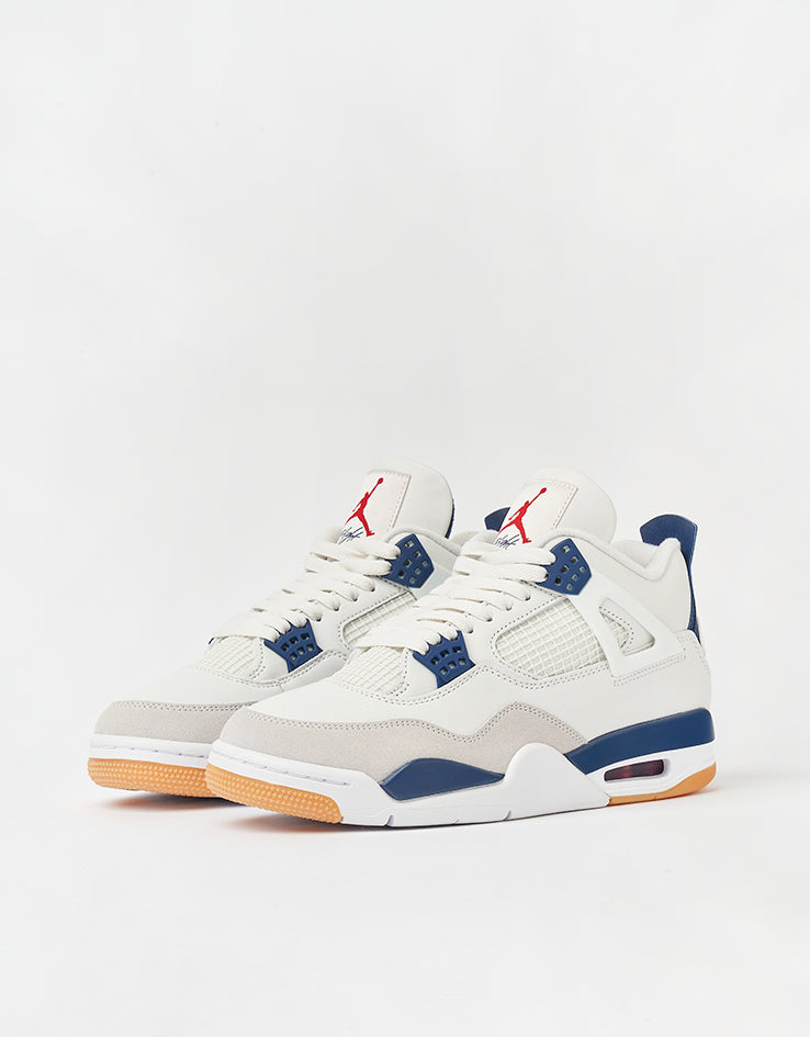 Nike SB Air Jordan 4 Retro SP Skate Shoes - Summit White/White