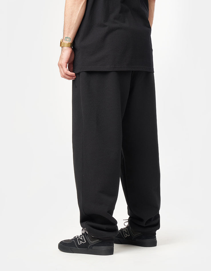 Route One Super Baggy Sweatpant - Black