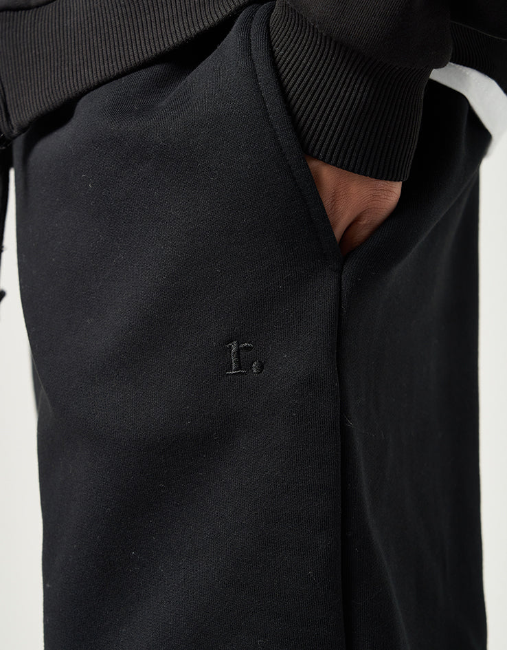 Route One Super Baggy Sweatpant - Black