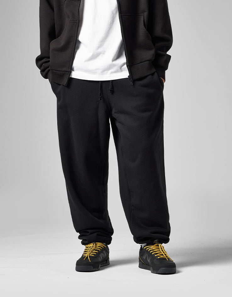 Route One Super Baggy Sweatpant - Black