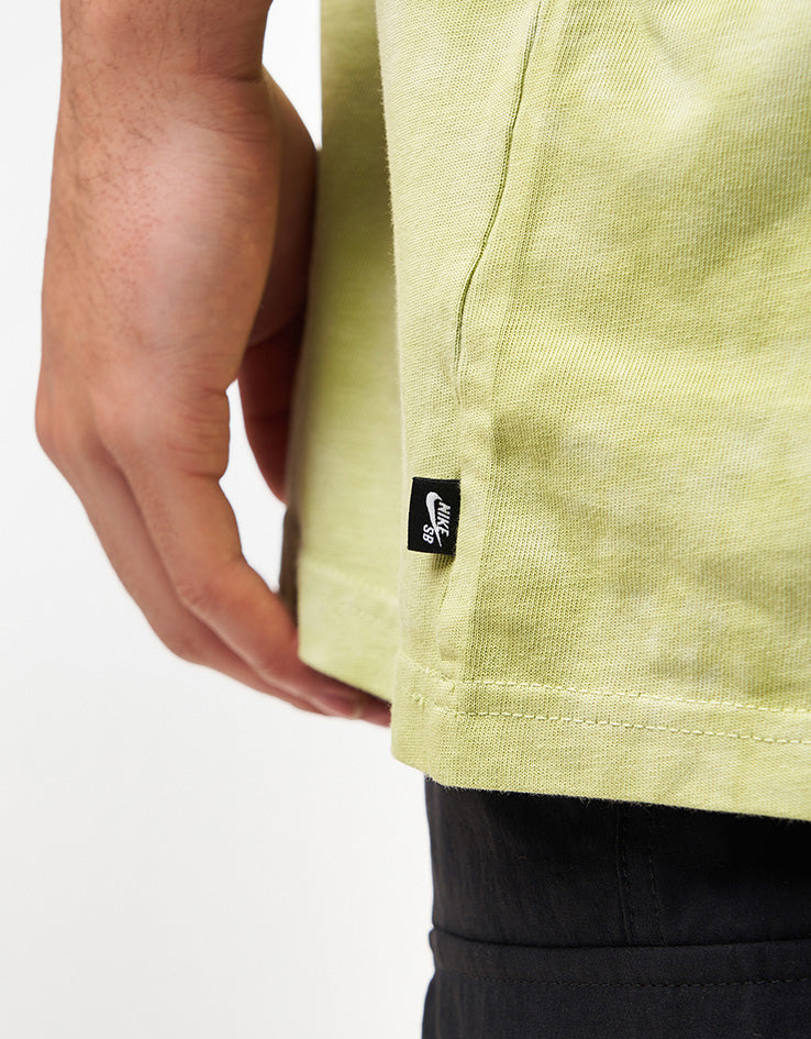 Nike SB Yuto Skate T-Shirt - Olive Aura