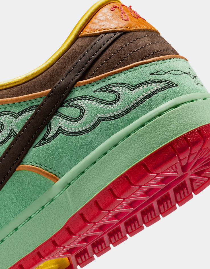 Nike SB 'Rodeo' Dunk Low Pro QS Skate Shoes - Tourmaline/Baroque