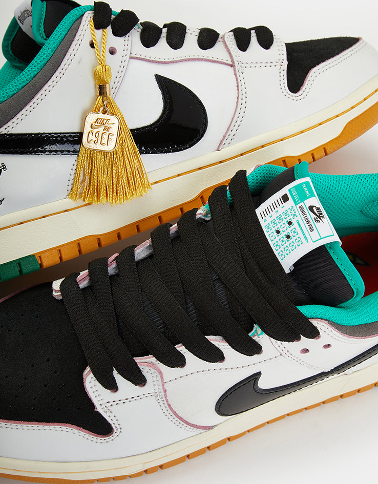 CSEF × Nike SB Dunk Low Pro QS CSEF x Nike SB Dunk Low HJ4132-100