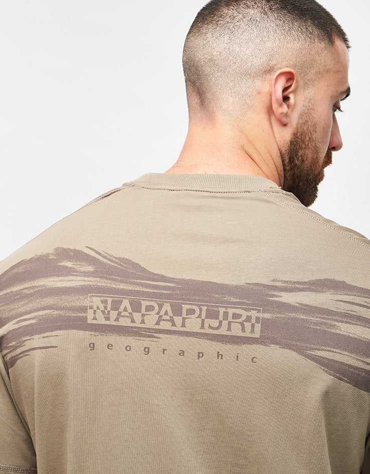 Napapijri Back Graphic T-Shirt - Fallen Rock