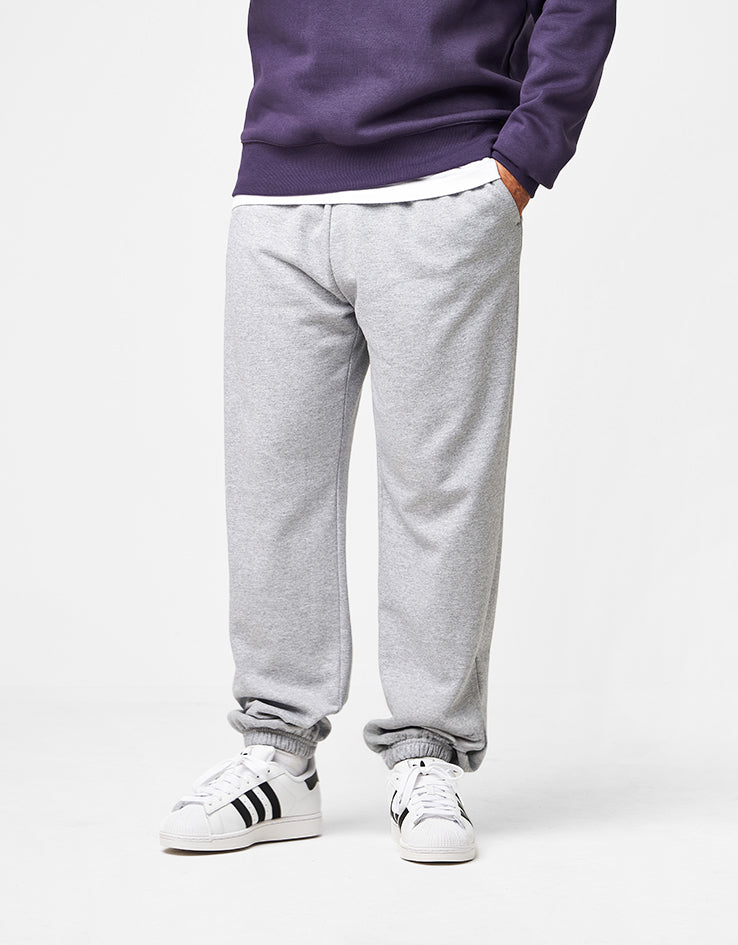 The North Face Expedition Celebration Relaxed Sweatpant - TNF Light Grey Heather