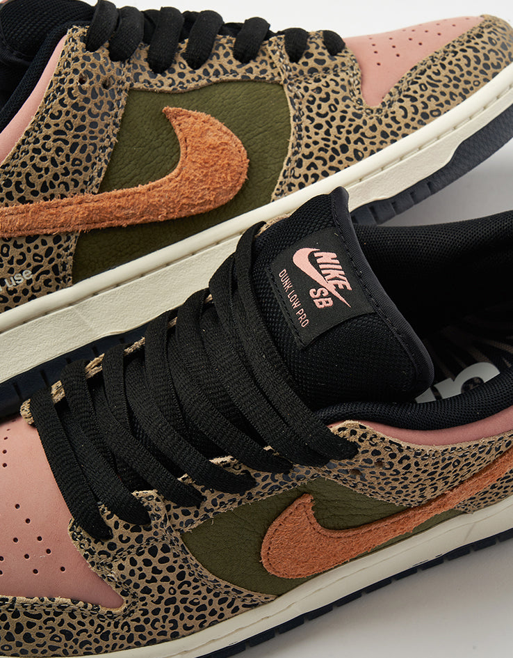 スケートボード NIKE SB Dunk Low Pro QS Arts-Rec US9.5 Nike SB 'Arts-Rec' Dunk Low Pro Skate Shoes - Khaki/Amber Brown