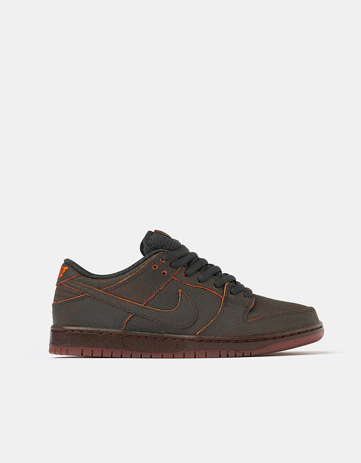 Nike SB 'Krampus' Dunk Low Pro Premium Skate Shoes - Dk Smoke Grey/Campfire Orange-Black