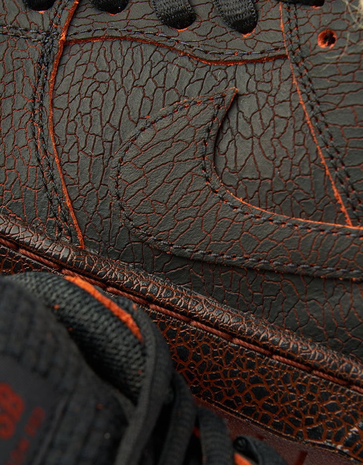 Nike SB 'Krampus' Dunk Low Pro Premium Skate Shoes - Dk Smoke Grey/Campfire Orange-Black