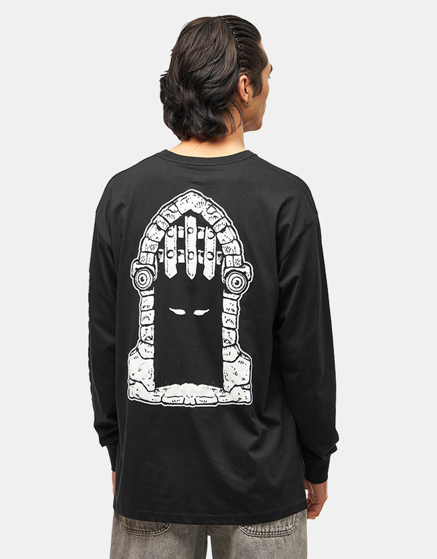 Dungeon Portcullis L/S T-Shirt - Black
