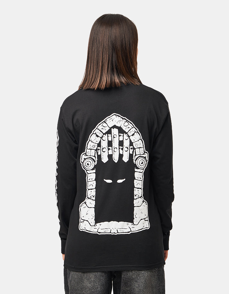 Dungeon Portcullis L/S T-Shirt - Black