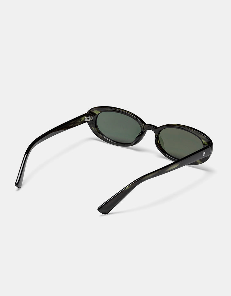 CHPO Alice Sunglasses - Smoke Green/Green