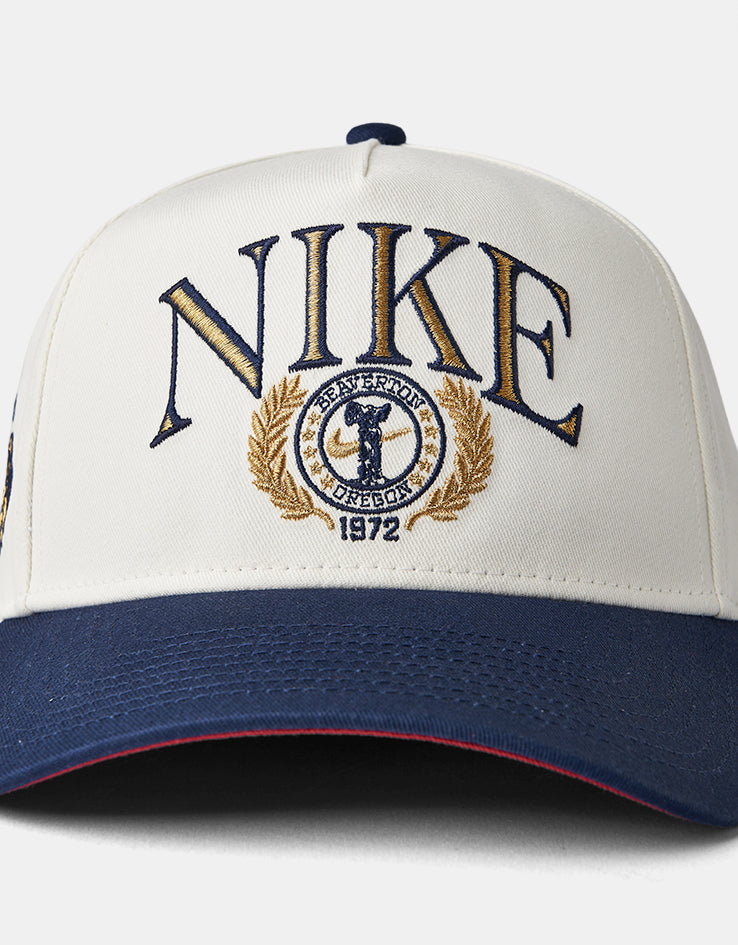 Nike Rise A-Frame Snapback Cap - Sail/Midnight Navy/Team Crimson