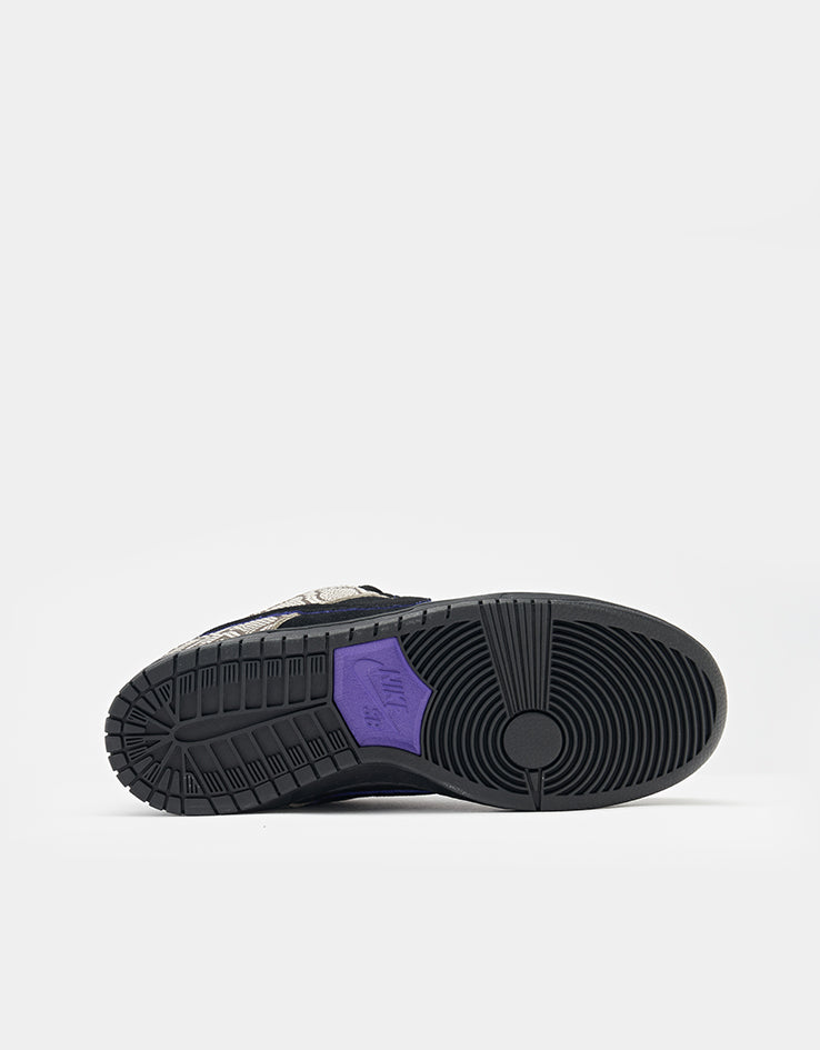 Nike SB 'Dashawn Jordan' Dunk Low Pro Skate Shoes - String/Black