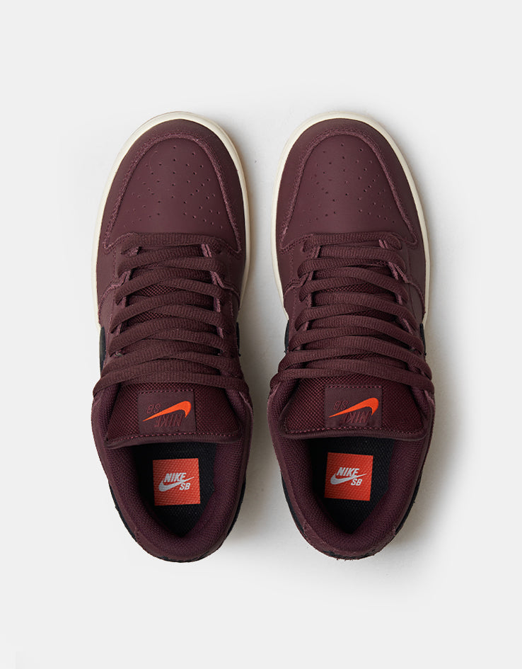Nike SB 'Orange Label' Dunk Low Pro ISO Skate Shoes - Burgundy Crush/Black-Mystic Dates-Sail
