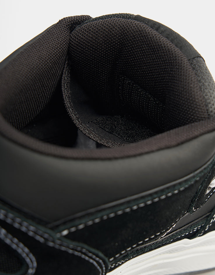 Vans Skate Half Cab Wafflecup Shoes - Black/White