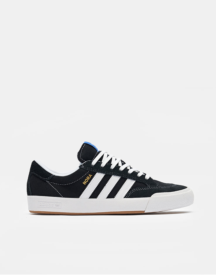 ストレート XS ブラック　ホワイト　黒　白　needles 55 adidas Nora Skate Shoes - Core Black/White/Bluebird – Route One