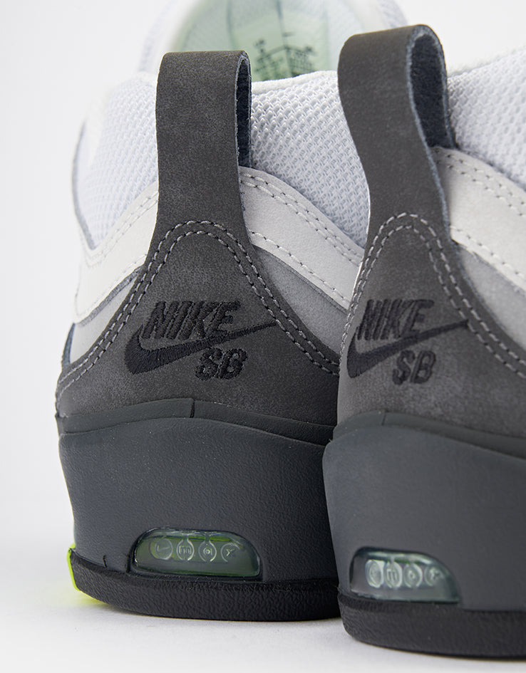 Nike SB Air Max Ishod Skate Shoes - Black/Neon Yellow-Anthracite-Lt Graphite