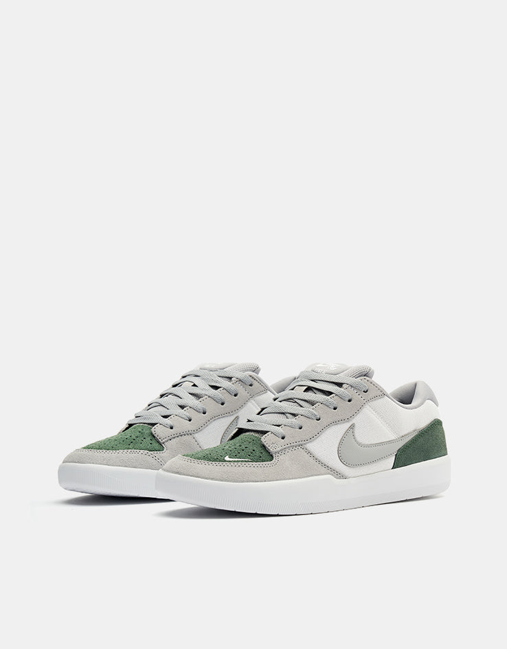 Nike SB Force 58 Skate Shoes - White/Flt Silver-Fir-White