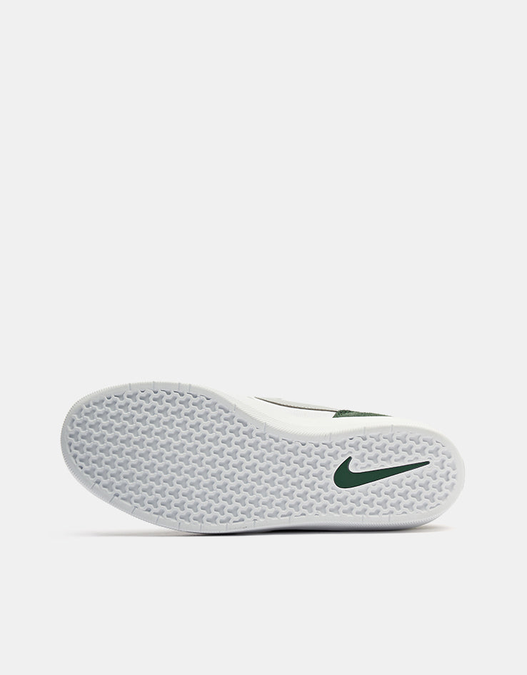 Nike SB Force 58 Skate Shoes - White/Flt Silver-Fir-White