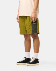 Columbia Sequoia Grove™ Woven Shorts - Mossy Green/Greenscape