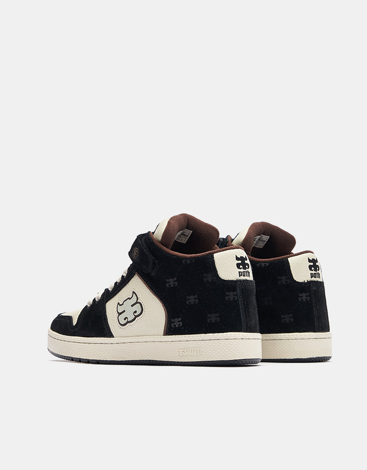 IPATH Grasshopper Skate Shoes - Black Suede & Cream