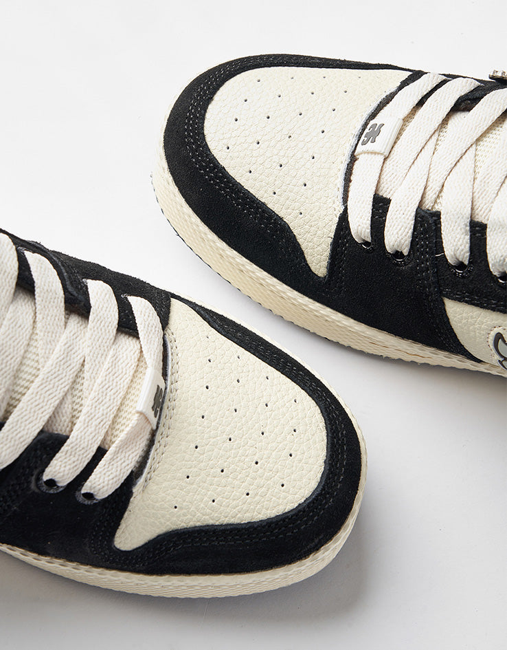 IPATH Grasshopper Skate Shoes - Black Suede & Cream