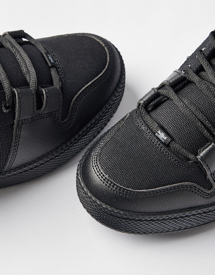 IPATH Cricket Skate Shoes - Black Wax Hemp