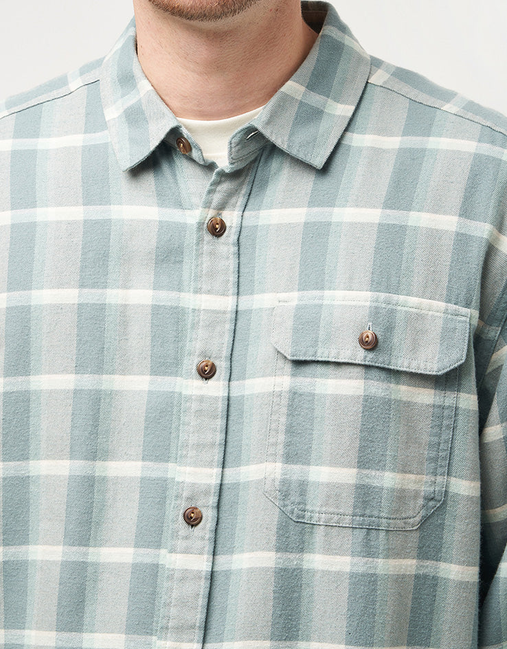 Patagonia Lightweight Fjord L/S Flannel Shirt - Marine Layer: Blue Sage