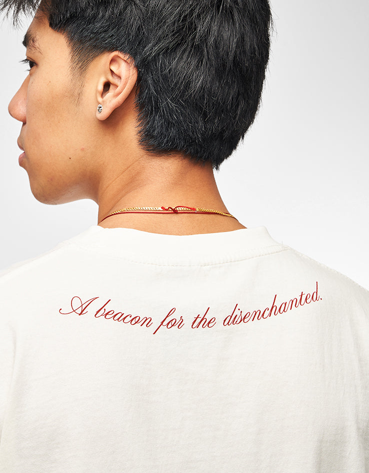 Welcome Chandelier Boxy Garment-Dyed T-Shirt - White