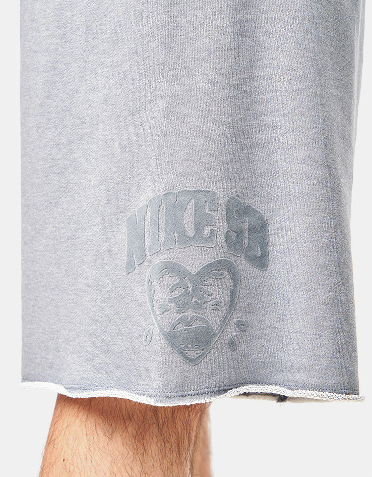 Nike SB GFX Fleece Shorts - Cool Grey/Heather/White