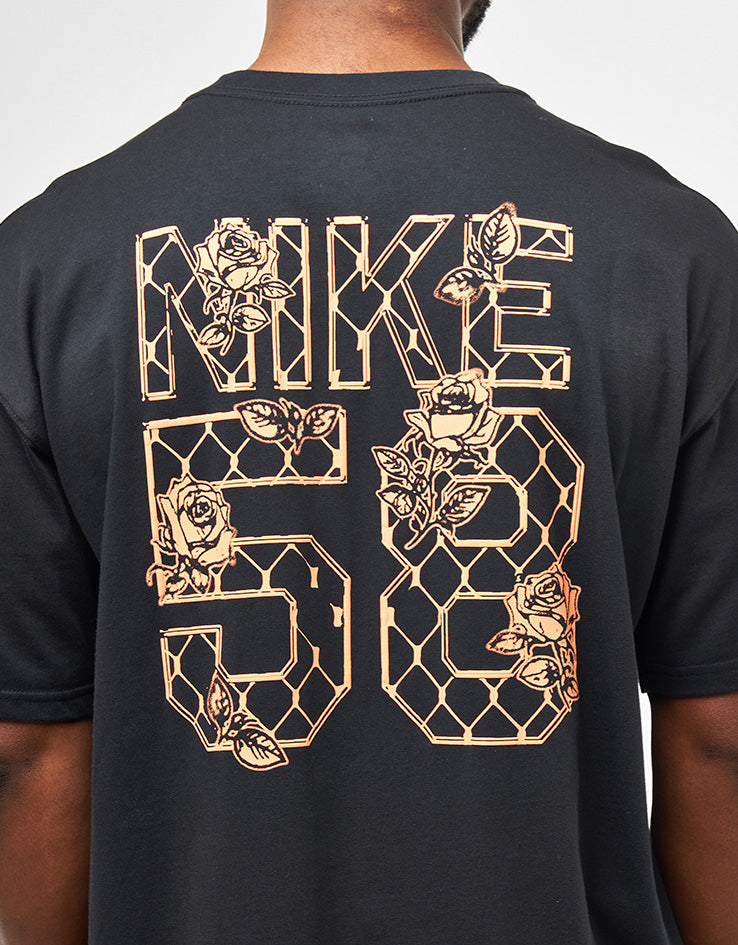 Nike SB Varsity T-Shirt - Black