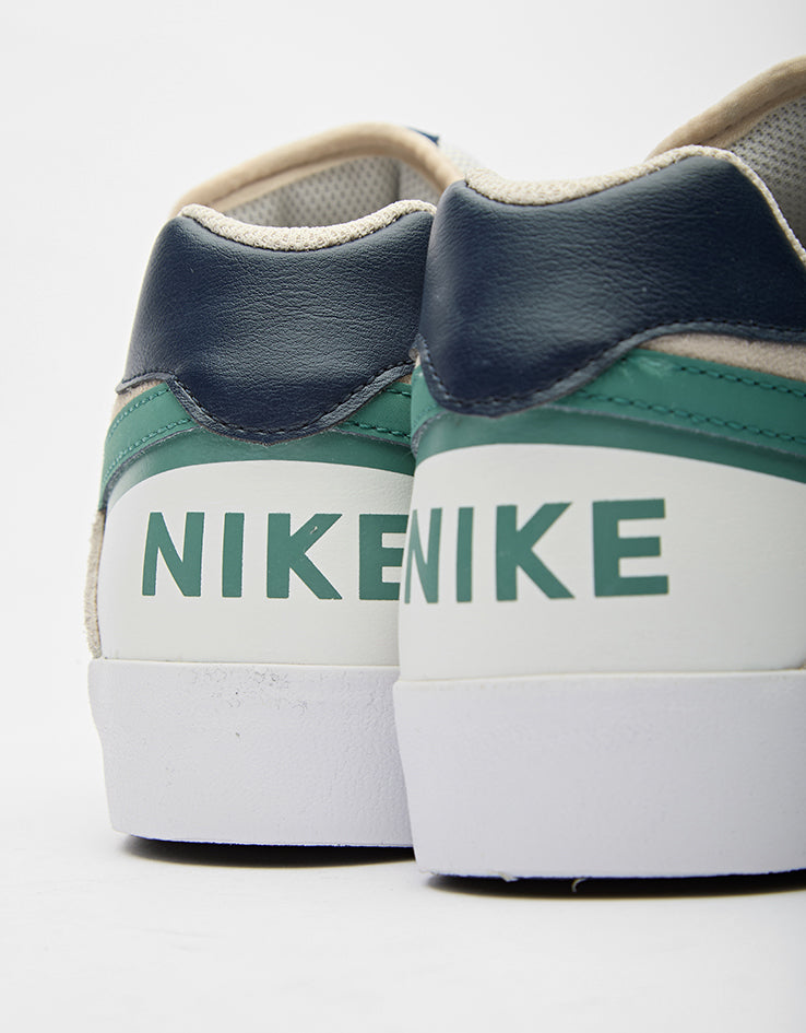 Nike SB Delta Force Vulc Skate Shoes - Desert Sand/Bicoastal