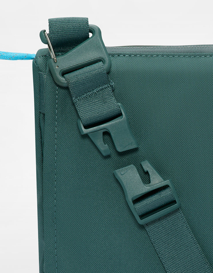 Nike ACG Daymax Cross Body Bag - Mineral Slate/Black Spruce/Baltic