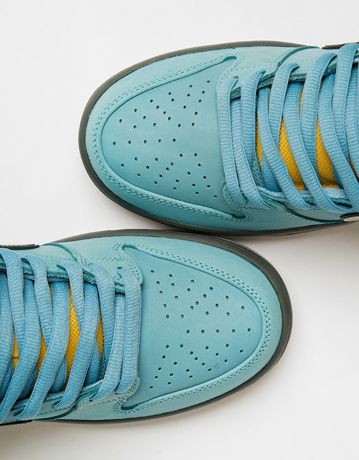 Nike SB Dunk Low Pro Skate Shoes - Lightning/Wolf Grey-Denim Turq