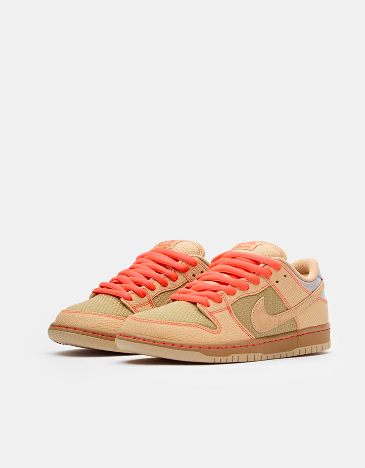 Nike SB 'Som Tum' Dunk Low Pro Skate Shoes - Canvas/Vachetta Tan-Parachute Beige